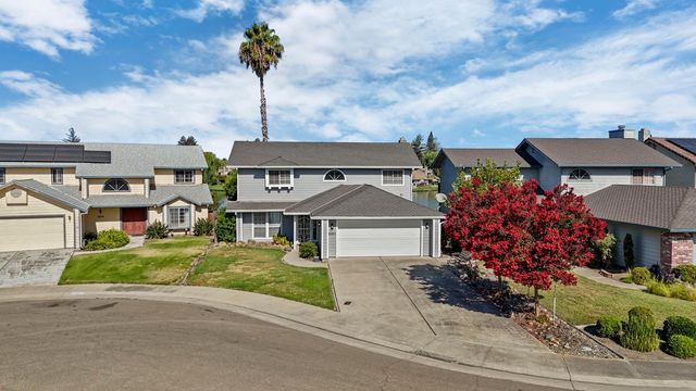 3267 Lakeshore Ct, Stockton, CA 95219