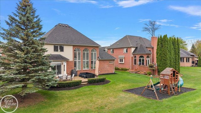 57409 Stonebriar Drive, Washington Twp, MI 48094