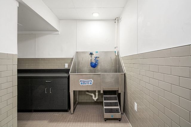 771 Harrison Ave 201, Boston, MA 02118