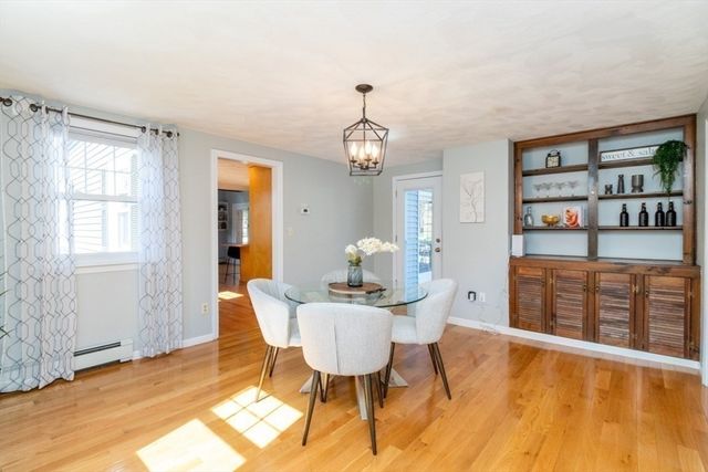 124 Bedford St, Burlington, MA 01803