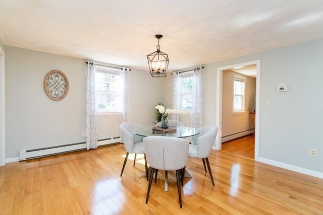 124 Bedford St, Burlington, MA 01803