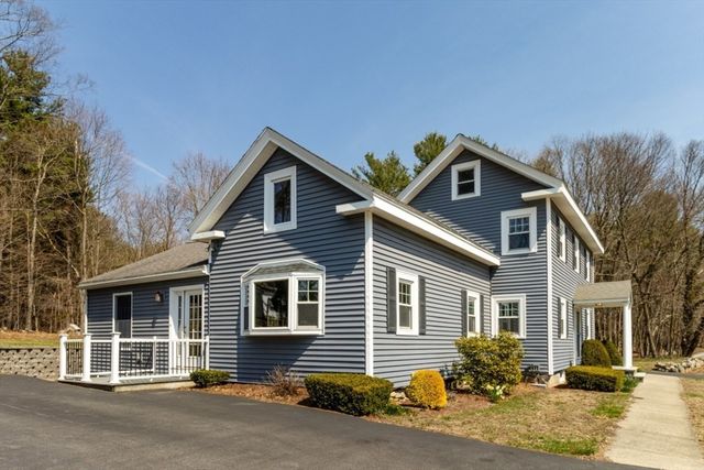 124 Bedford St, Burlington, MA 01803