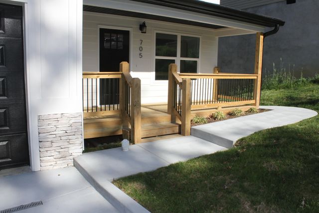 705 Hargraves Avenue, Chattanooga, TN 37411