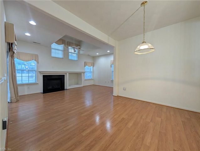 13436 Prince Andrew TRL, Carrollton, VA 23314