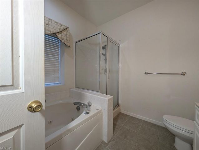 13436 Prince Andrew TRL, Carrollton, VA 23314