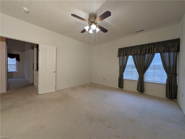 13436 Prince Andrew TRL, Carrollton, VA 23314