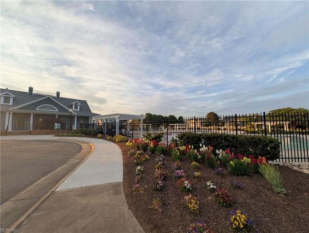 13436 Prince Andrew TRL, Carrollton, VA 23314
