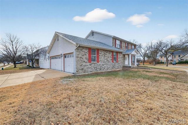 1852 Partridge Berry Drive, Florissant, MO 63031