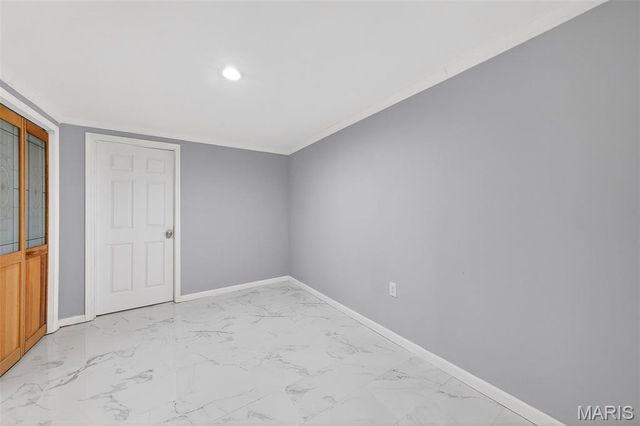 1852 Partridge Berry Drive, Florissant, MO 63031