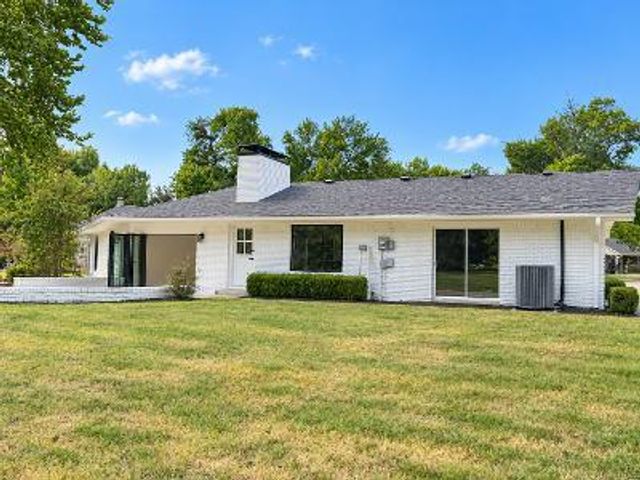 800 Mockingbird Lane, Norman, OK 73071