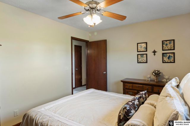 13710 S 22Nd Circle, Bellevue, NE 68123