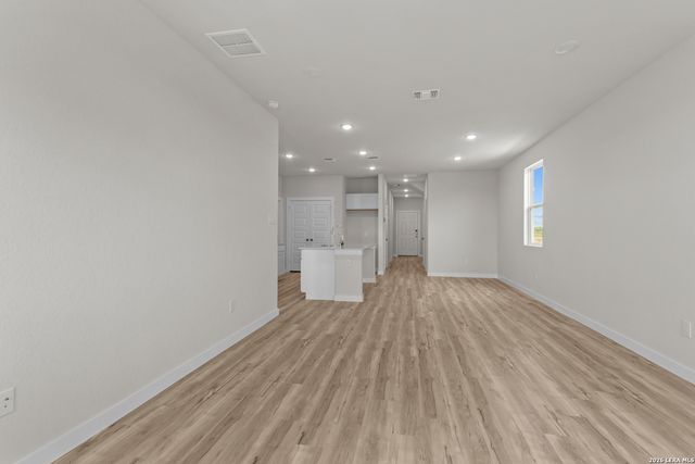 5531 Franklin Hills, Von Ormy, TX 78073