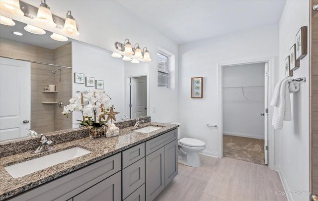 220 Linden LANE, Delavan, WI 53115