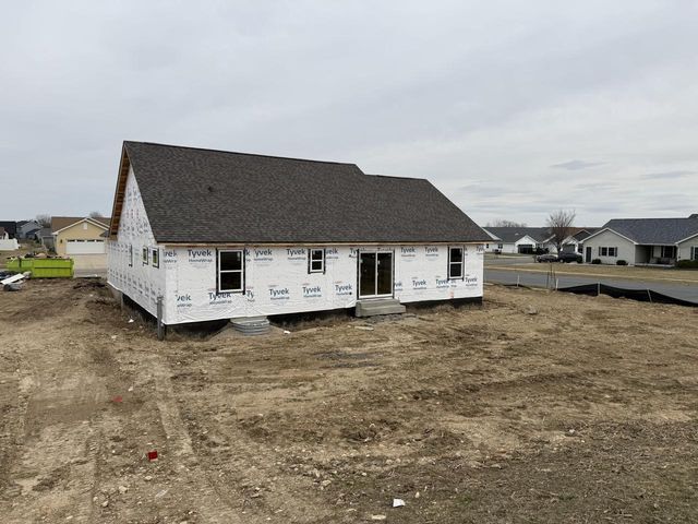 220 Linden LANE, Delavan, WI 53115