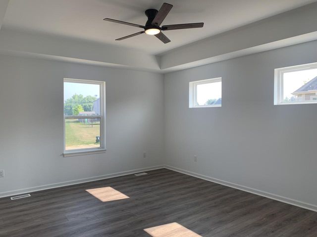 220 Linden LANE, Delavan, WI 53115