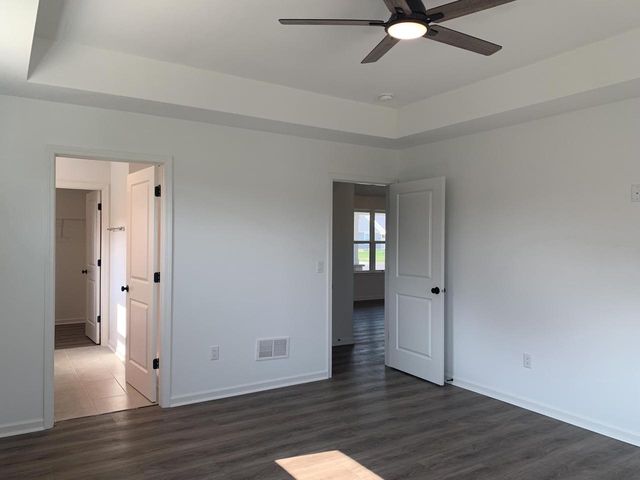 220 Linden LANE, Delavan, WI 53115