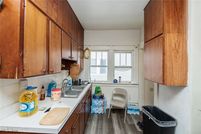 3724 W 130th Street, Cleveland, OH 44111