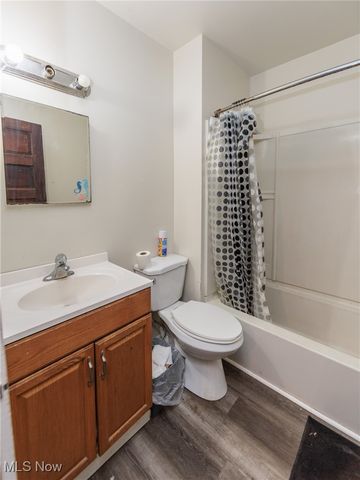 3724 W 130th Street, Cleveland, OH 44111