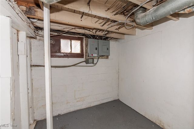 3724 W 130th Street, Cleveland, OH 44111