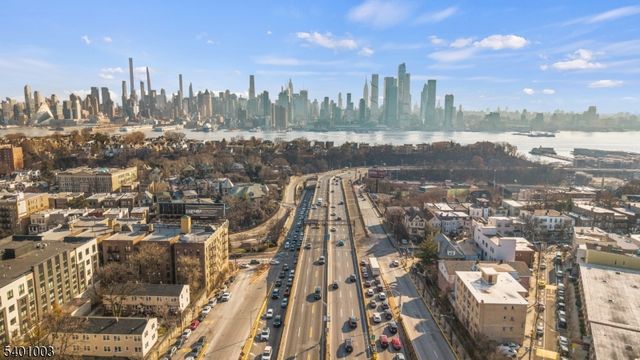 3315 Pleasant Ave 521, Union City, NJ 07087