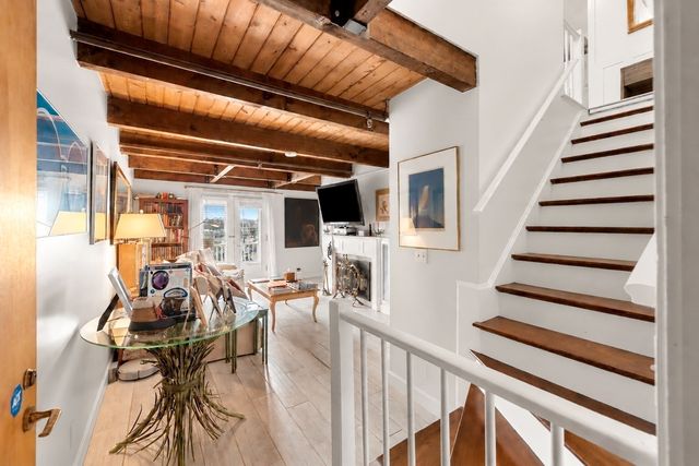 90 Wharf Street L12, Salem, MA 01970