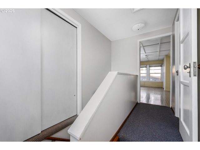 2115 Se 30TH Ave, Portland, OR 97214