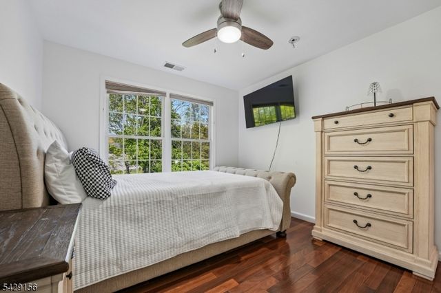 6 Diane Ct, Wayne Twp., NJ 07470
