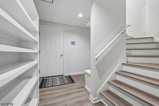 6 Diane Ct, Wayne Twp., NJ 07470