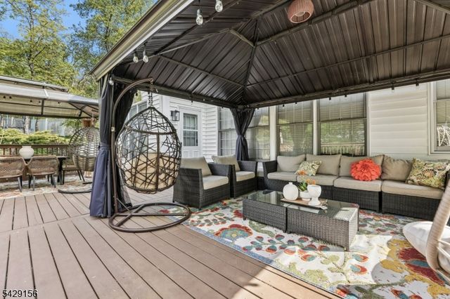 6 Diane Ct, Wayne Twp., NJ 07470