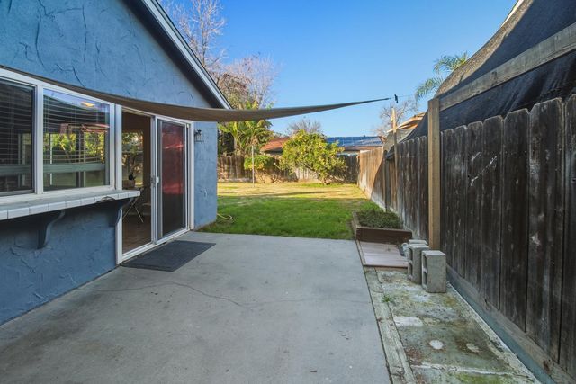 415 Columbia Ave, Merced, CA 95340