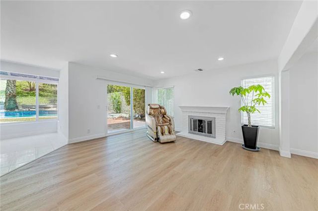 25533 Longfellow Place, Stevenson Ranch, CA 91381