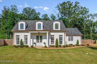 6695 Bobwhite Circle, Southaven, MS 38672