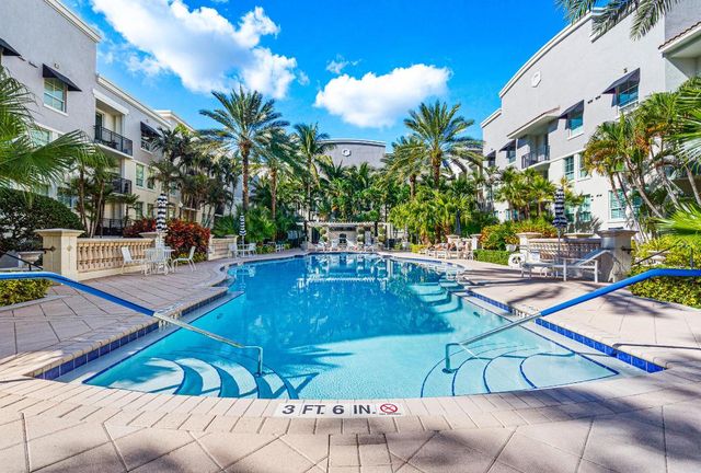 600 S Dixie Highway 613, West Palm Beach, FL 33401