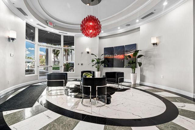 600 S Dixie Highway 613, West Palm Beach, FL 33401