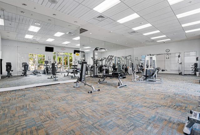 600 S Dixie Highway 613, West Palm Beach, FL 33401