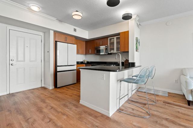 600 S Dixie Highway 613, West Palm Beach, FL 33401