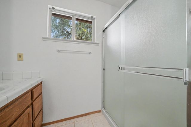 13050 Mount Zion Rd, Pine Grove, CA 95665