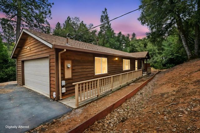 13050 Mount Zion Rd, Pine Grove, CA 95665