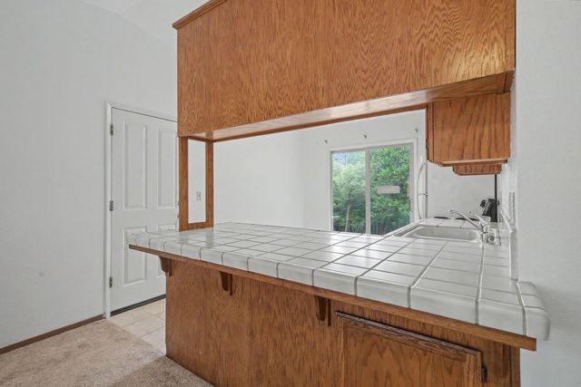 13050 Mount Zion Rd, Pine Grove, CA 95665