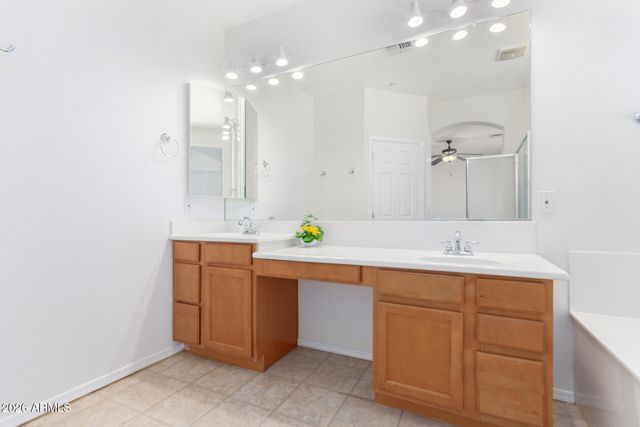 12096 W EAGLE RIDGE Lane, Peoria, AZ 85383