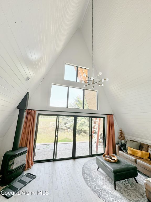 2151 Highland Flats Rd, Naples, ID 83847 photo 19