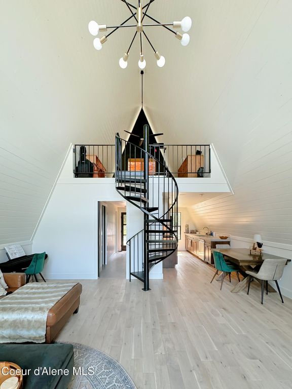 2151 Highland Flats Rd, Naples, ID 83847 photo 20