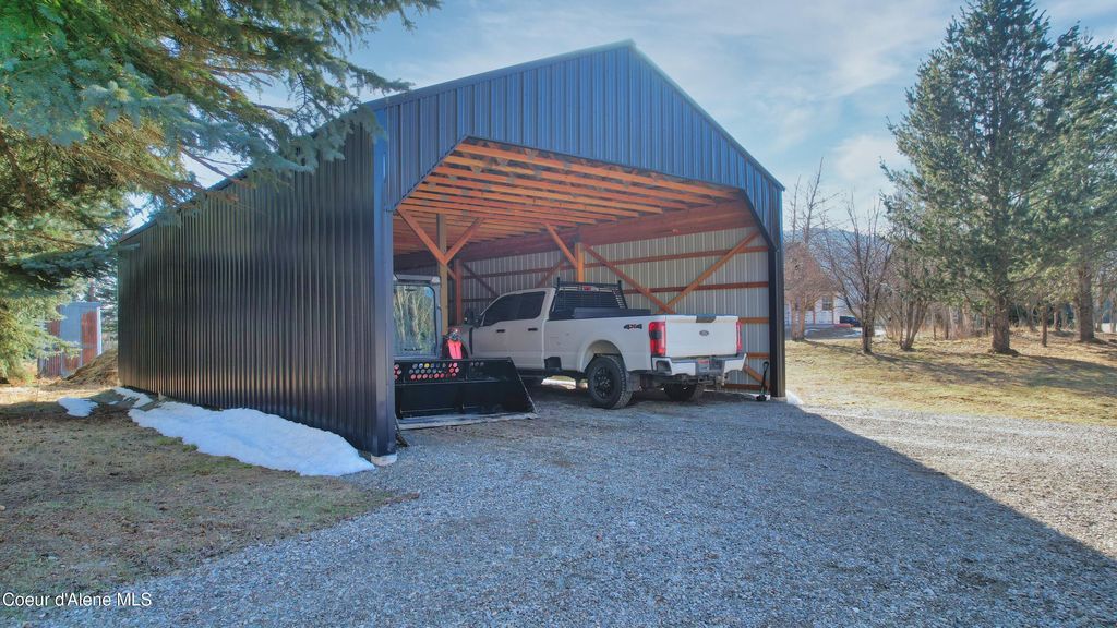 2151 Highland Flats Rd, Naples, ID 83847 photo 23