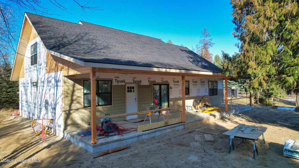 2151 Highland Flats Rd, Naples, ID 83847 photo 7