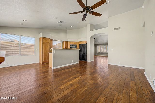 24646 N 42ND Lane, Glendale, AZ 85310