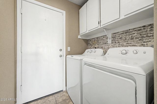 24646 N 42ND Lane, Glendale, AZ 85310