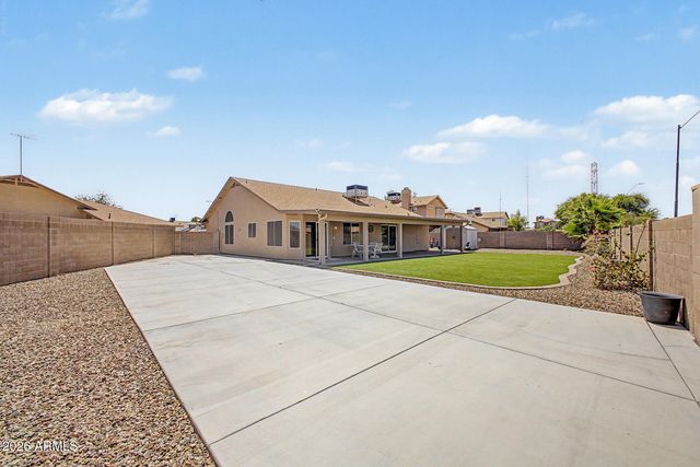 24646 N 42ND Lane, Glendale, AZ 85310