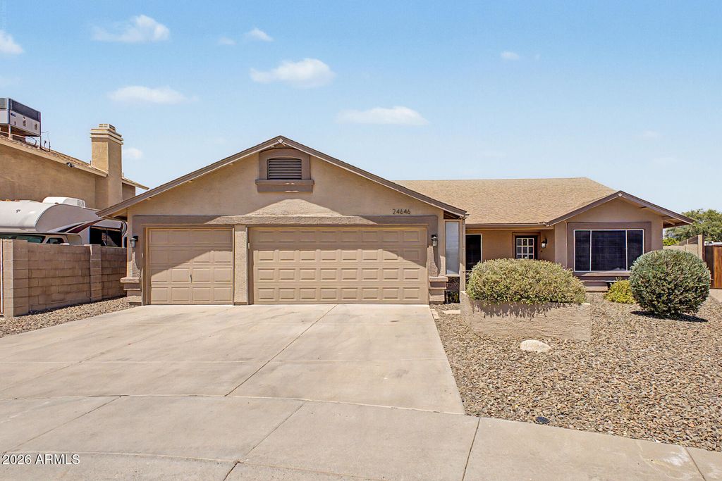 24646 N 42ND Lane, Glendale, AZ 85310 — photo 2