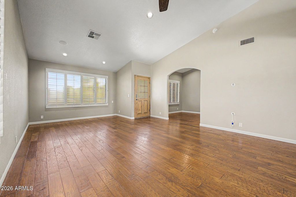 24646 N 42ND Lane, Glendale, AZ 85310 — photo 5