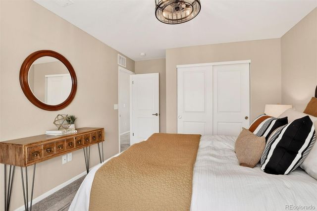 7368 S Yantley Way, Aurora, CO 80016